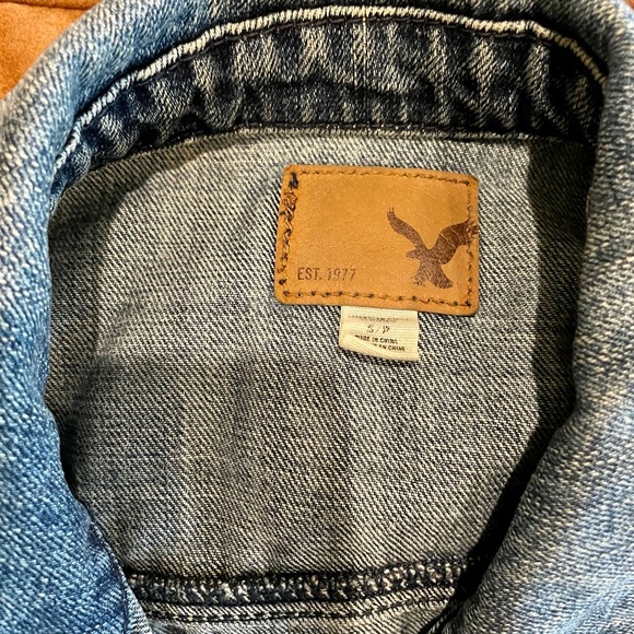 American Eagle Denim Jacket - Picture 2 of 3